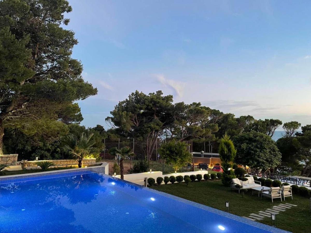 Pino Boutique Hotel Ulcinj Extérieur photo