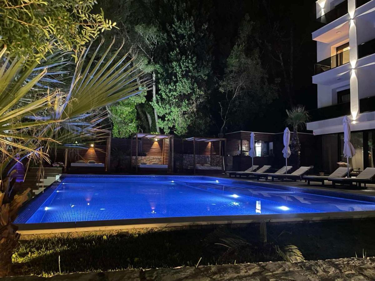 Pino Boutique Hotel Ulcinj Extérieur photo