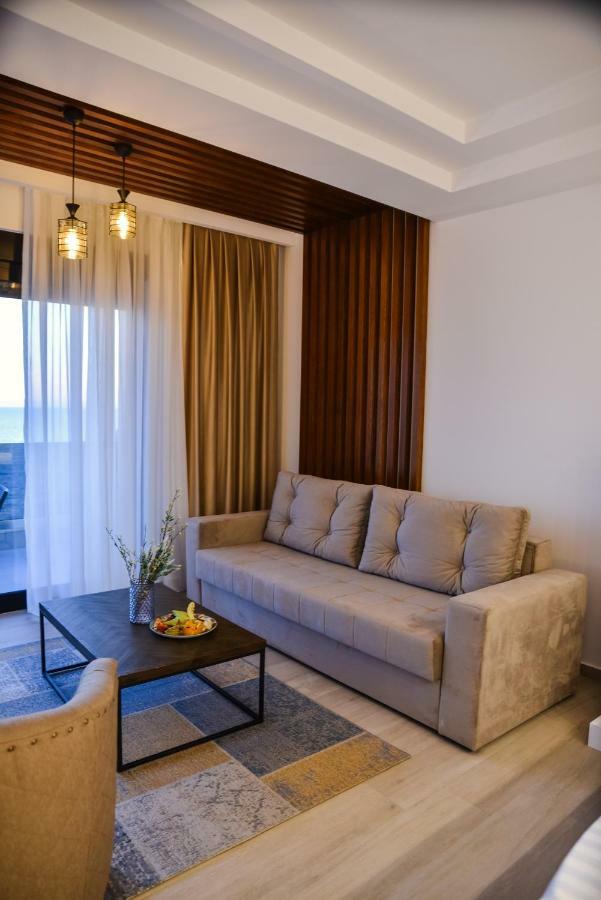 Pino Boutique Hotel Ulcinj Extérieur photo
