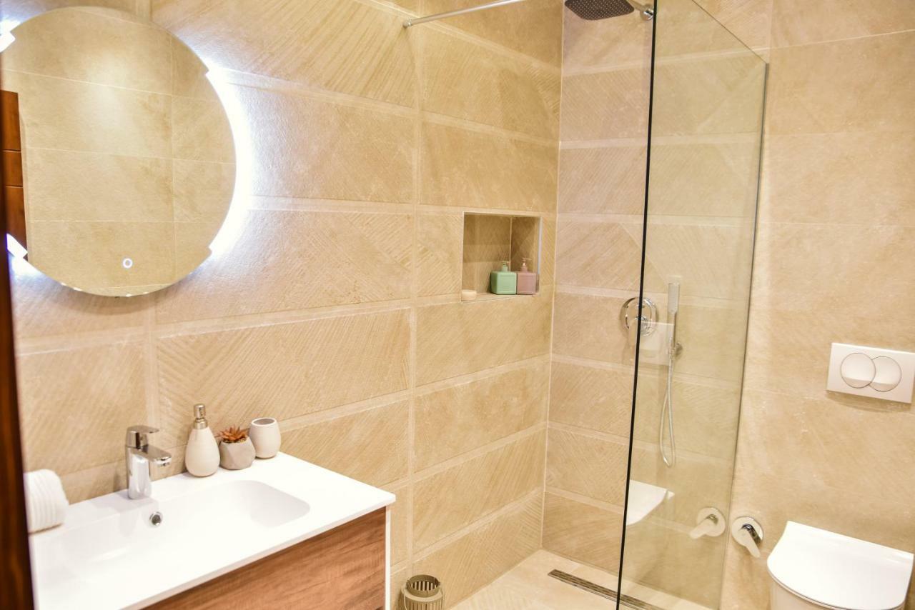 Pino Boutique Hotel Ulcinj Extérieur photo