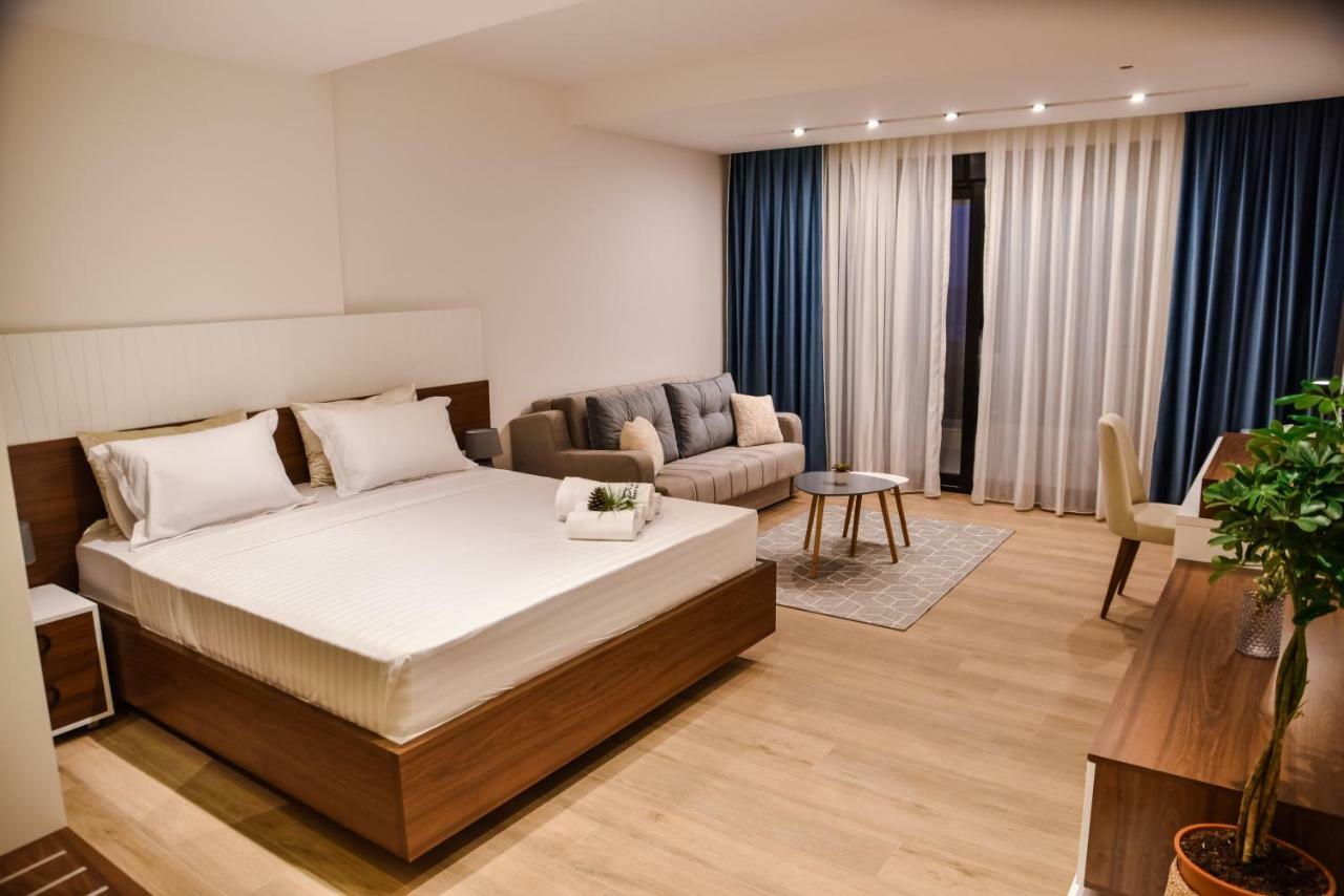 Pino Boutique Hotel Ulcinj Extérieur photo
